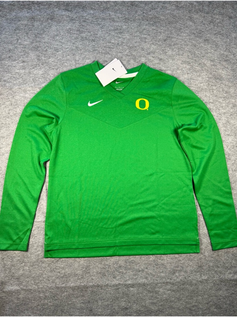 Nike Green Long Sleeve Men’s M Dri-FIT Shirt University of Oregon Athletic Top